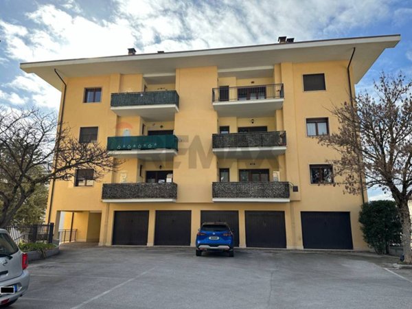 appartamento in vendita a L'Aquila in zona Pettino