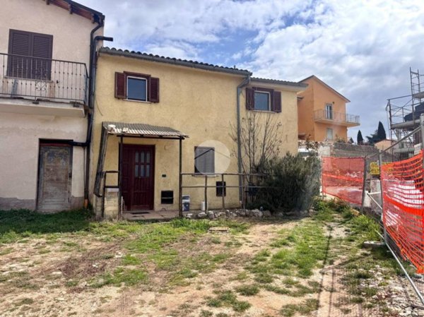 appartamento in vendita a L'Aquila in zona Torrione