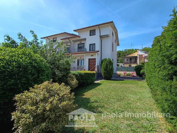 casa indipendente in vendita a L'Aquila in zona Pianola