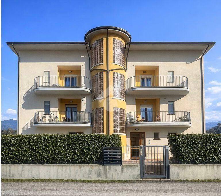 appartamento in vendita a L'Aquila in zona Sassa