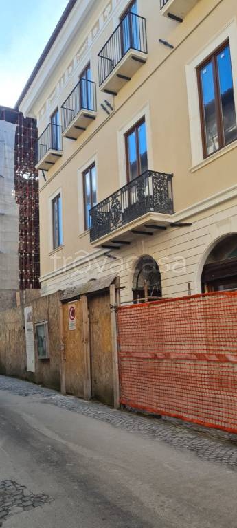 appartamento in vendita a L'Aquila in zona Centro Città