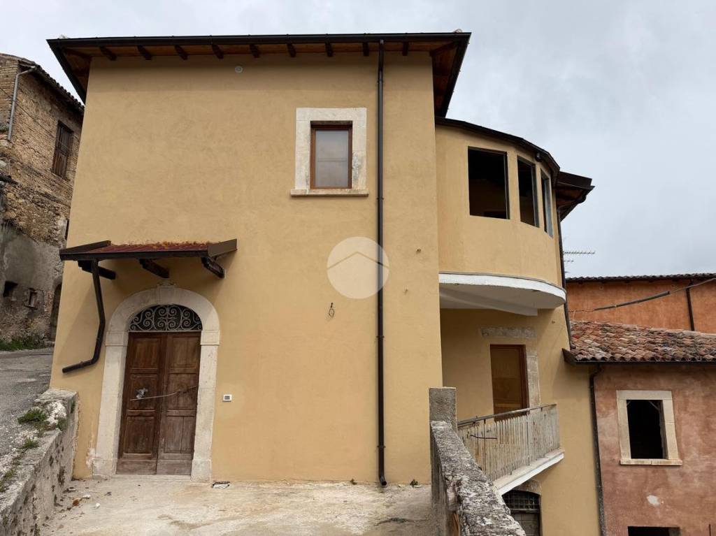 appartamento in vendita a L'Aquila in zona Paganica