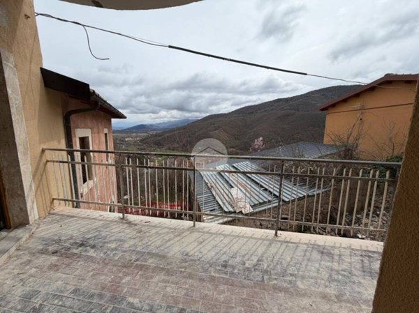 appartamento in vendita a L'Aquila in zona Paganica
