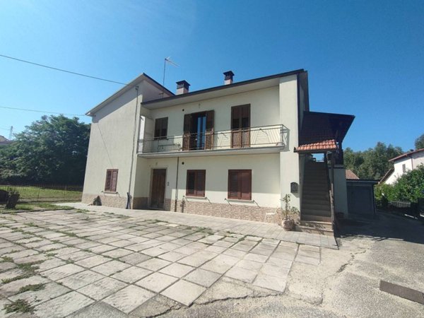 appartamento in vendita a L'Aquila in zona Tempera