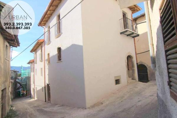 casa indipendente in vendita a L'Aquila in zona Paganica