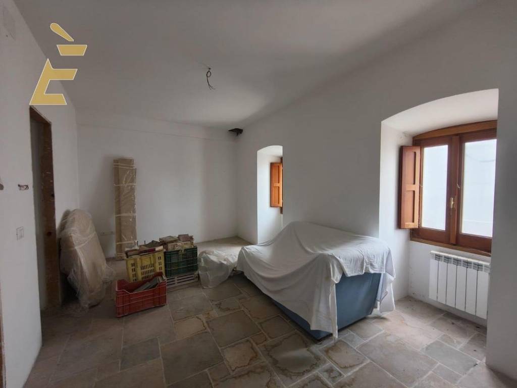 casa indipendente in vendita a L'Aquila in zona Paganica