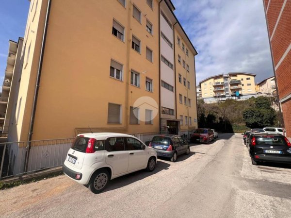 appartamento in vendita a L'Aquila in zona Torrione