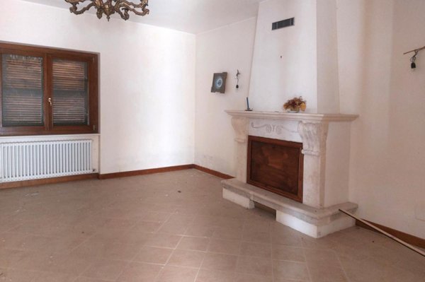 appartamento in vendita a L'Aquila in zona Sassa