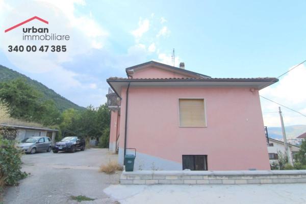casa indipendente in vendita a L'Aquila in zona Pianola