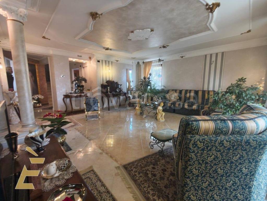 casa indipendente in vendita a L'Aquila in zona Torrione
