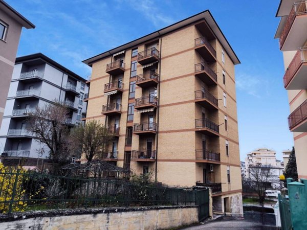 appartamento in vendita a L'Aquila in zona Torrione