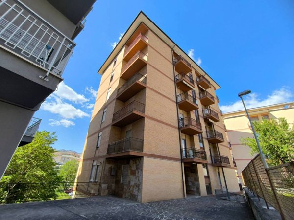 appartamento in vendita a L'Aquila in zona Centro Città