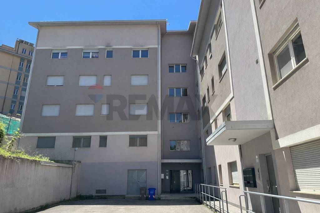 appartamento in vendita a L'Aquila in zona Centro Città