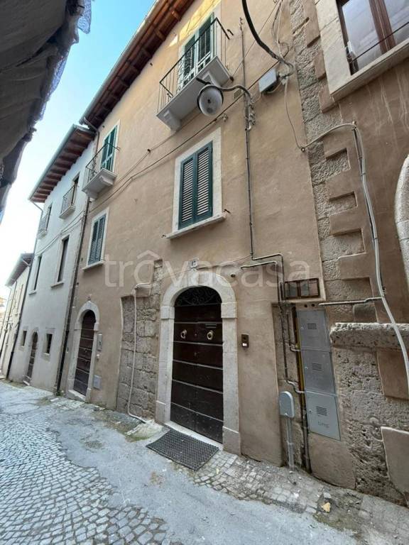 appartamento in vendita a L'Aquila in zona Centro Città