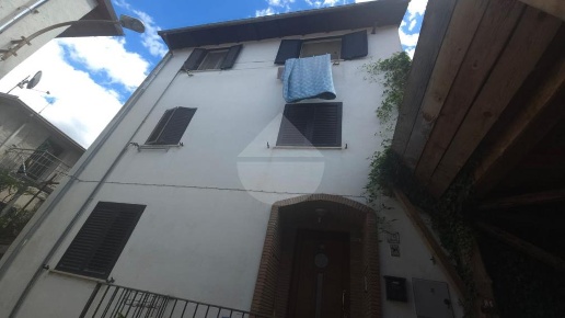 appartamento in vendita a L'Aquila in zona Sassa