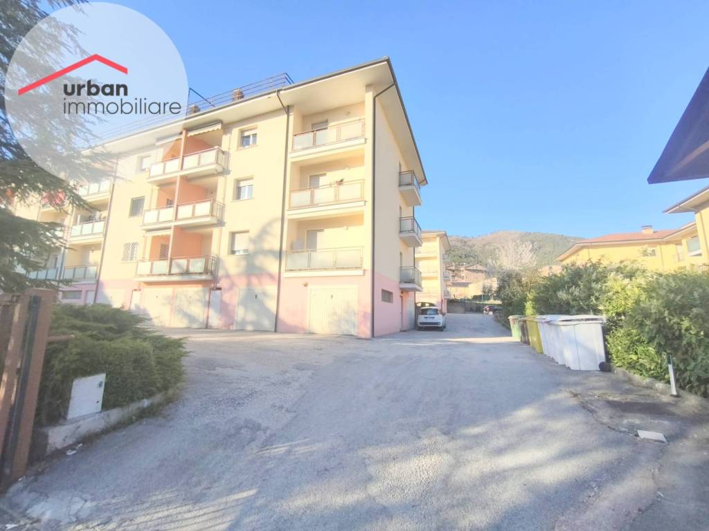 appartamento in vendita a L'Aquila in zona Pettino