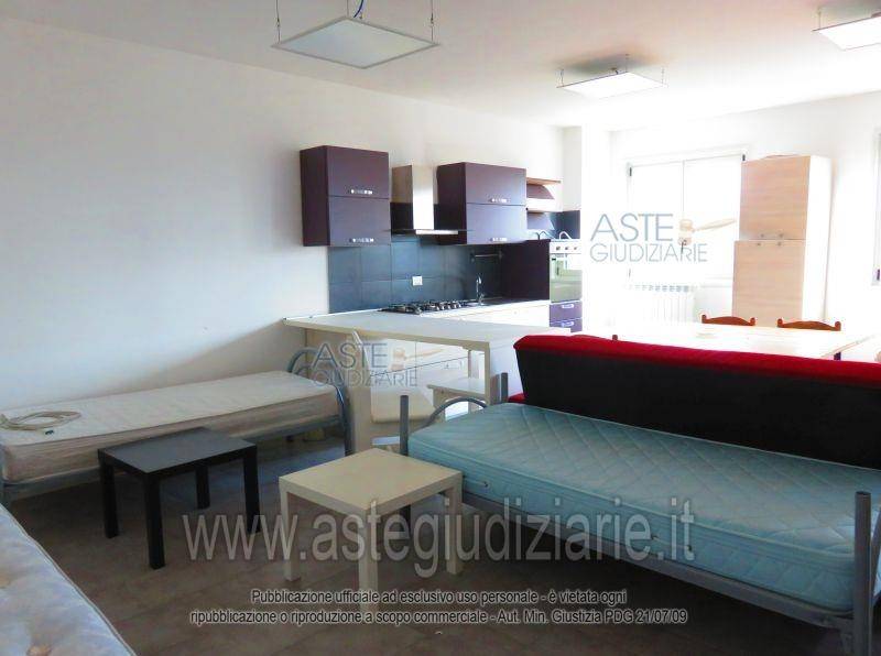 ufficio in vendita a L'Aquila in zona Sant'Elia