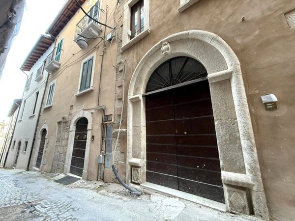 appartamento in vendita a L'Aquila in zona Centro Città