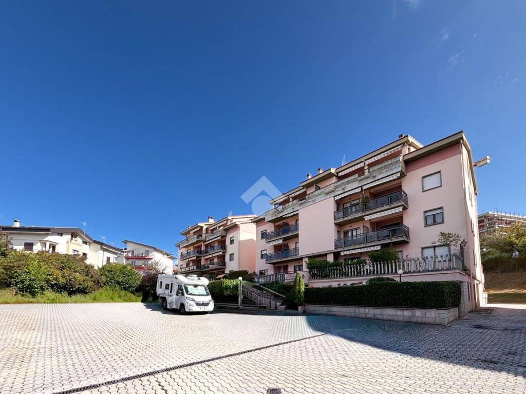 appartamento in vendita a L'Aquila in zona Torrione