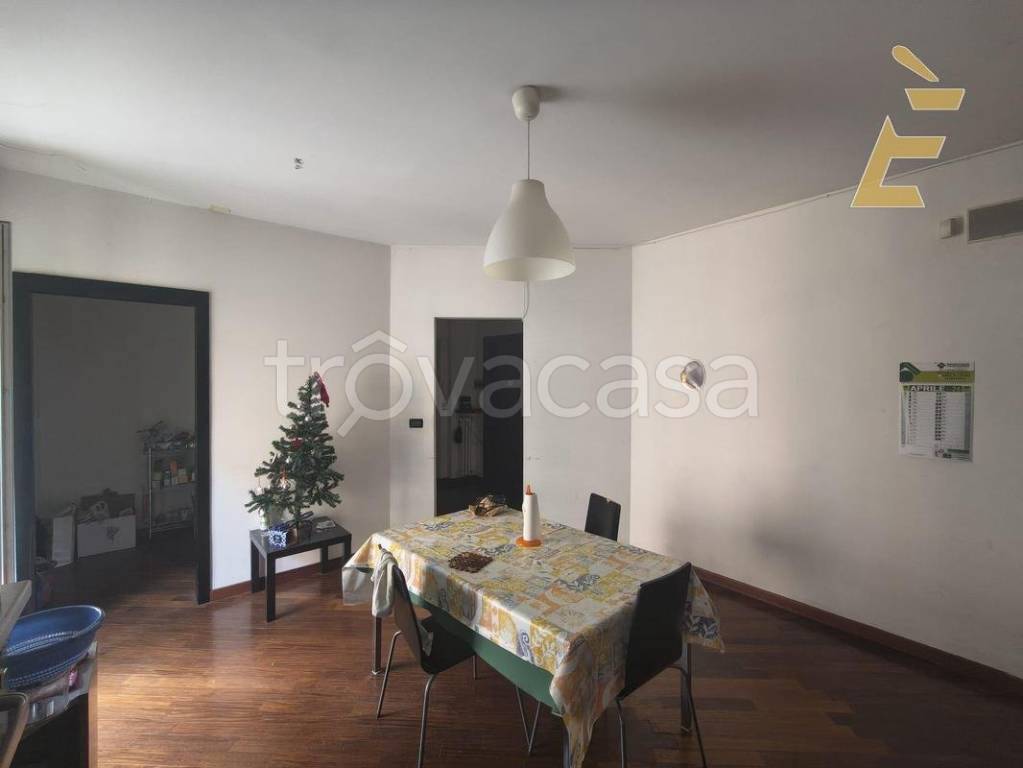 appartamento in vendita a L'Aquila in zona Via Strinella