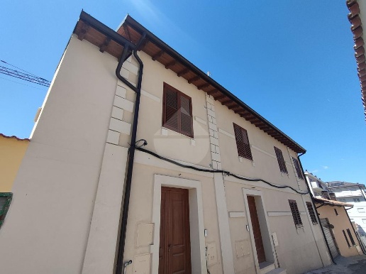 appartamento in vendita a L'Aquila in zona Centro Città