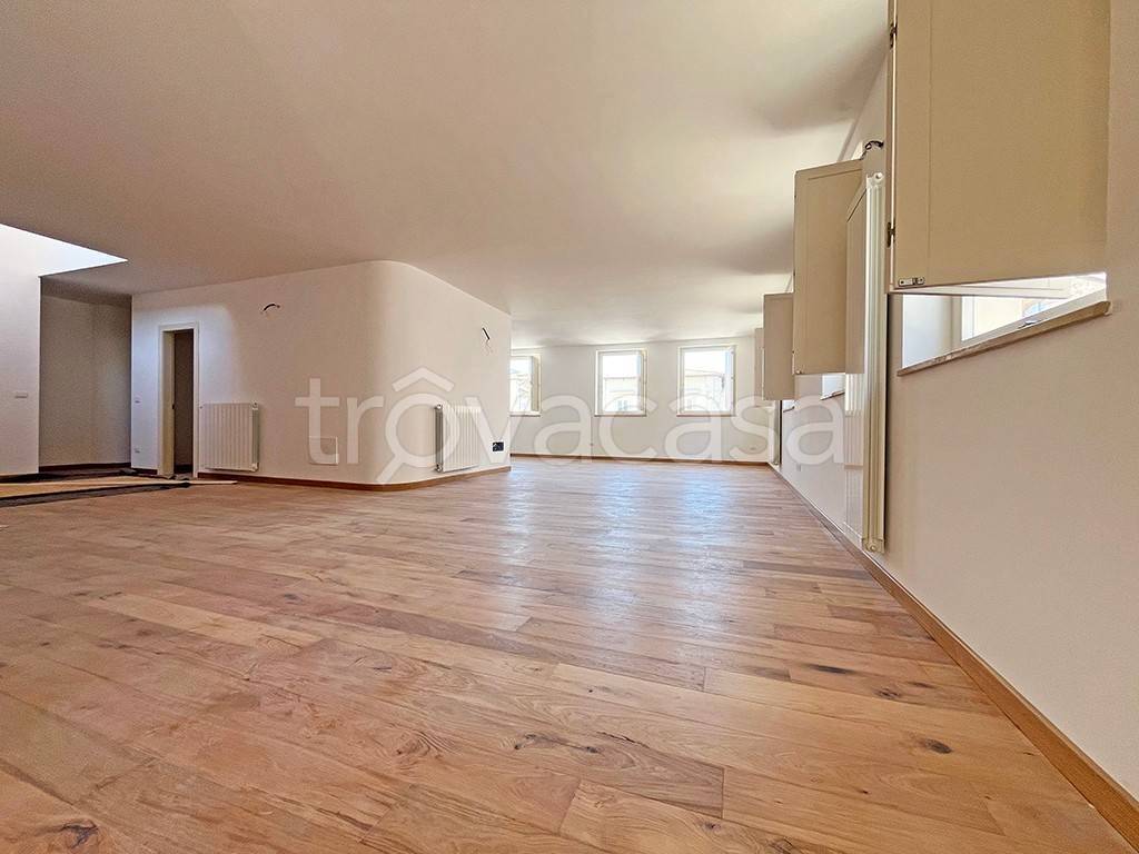 appartamento in vendita a L'Aquila in zona San Pietro