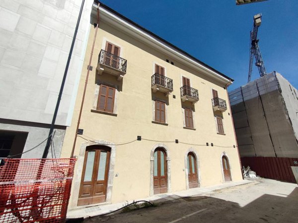 appartamento in vendita a L'Aquila in zona Centro Città
