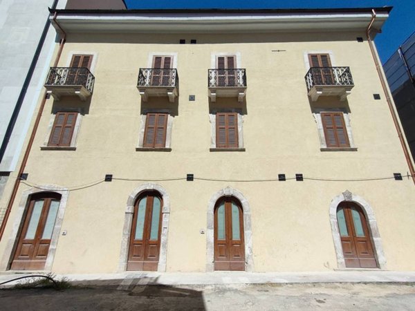 appartamento in vendita a L'Aquila in zona Centro Città