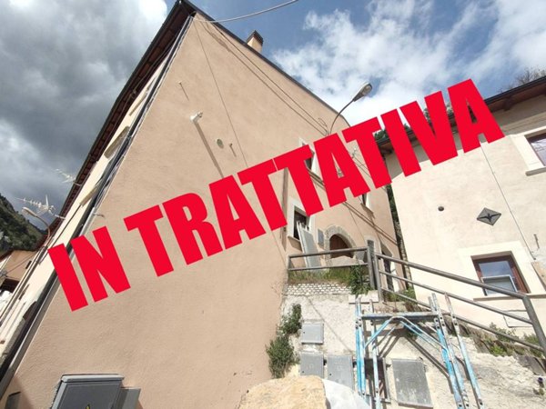 casa indipendente in vendita a L'Aquila in zona Monticchio/frazione Bagno