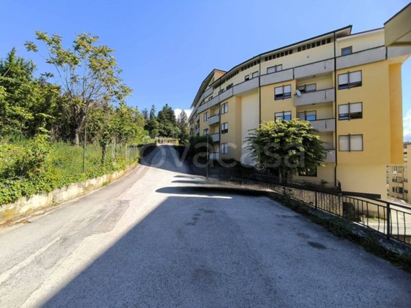 appartamento in vendita a L'Aquila in zona Centro Città