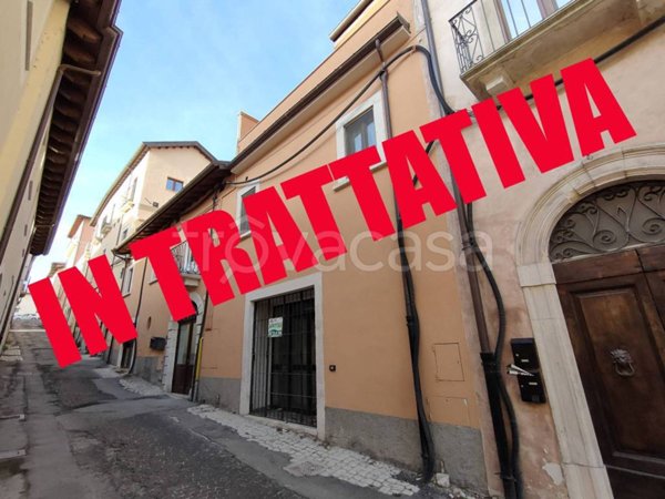 appartamento in vendita a L'Aquila in zona Centro Città