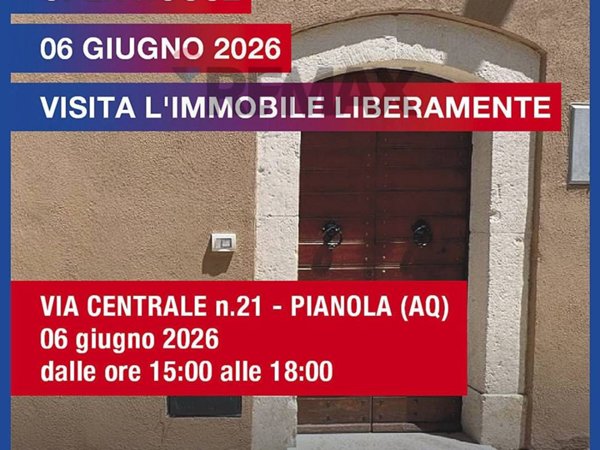 casa indipendente in vendita a L'Aquila in zona Centro Città