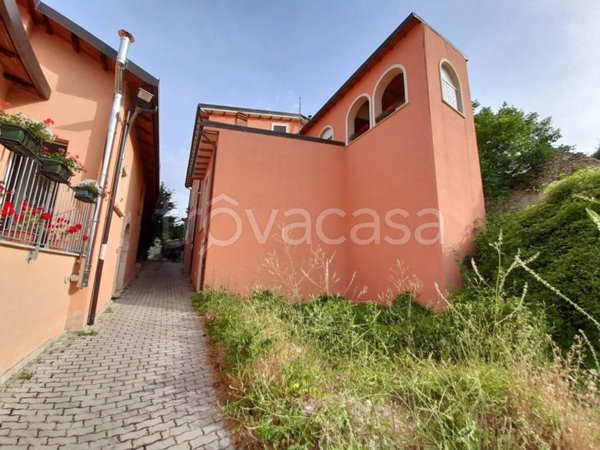 appartamento in vendita a L'Aquila in zona Monticchio/frazione Bagno