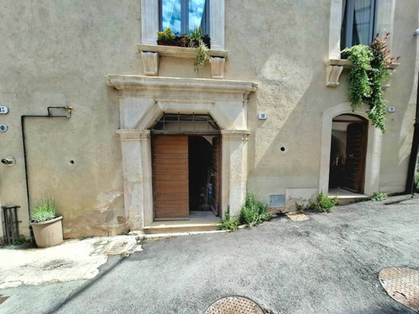 appartamento in vendita a L'Aquila in zona Centro Città