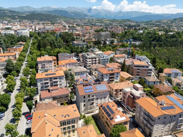 appartamento in vendita a L'Aquila in zona Centro Città