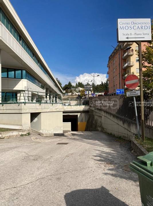 ufficio in vendita a L'Aquila in zona Torrione