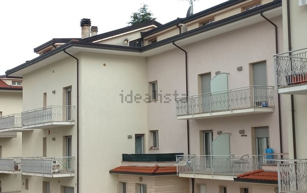 appartamento in vendita a L'Aquila in zona Pettino