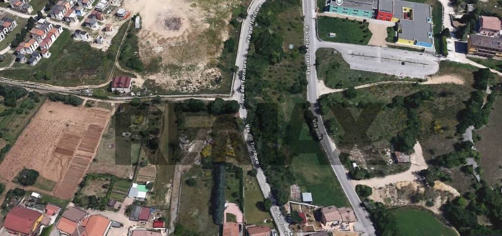 terreno edificabile in vendita a L'Aquila in zona Sant'Elia