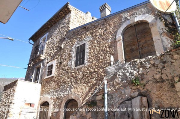 appartamento in vendita a L'Aquila in zona Onna