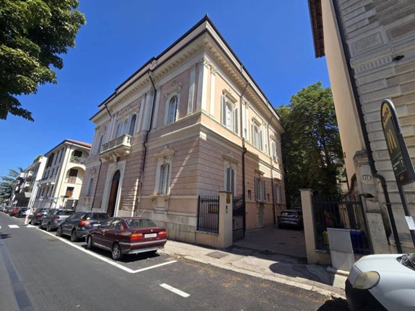 appartamento in vendita a L'Aquila in zona Centro Città