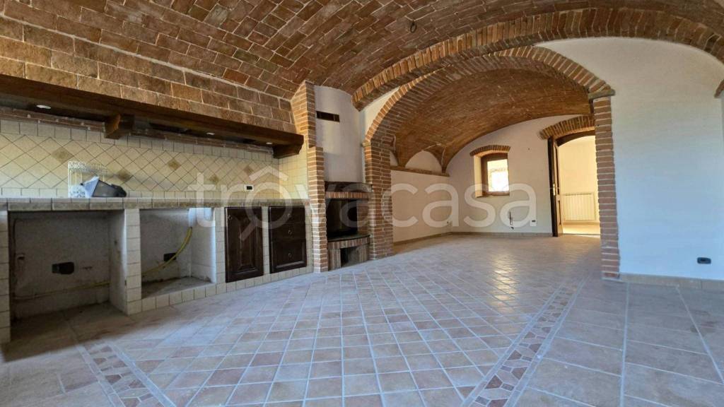 casa indipendente in vendita a L'Aquila in zona Pianola