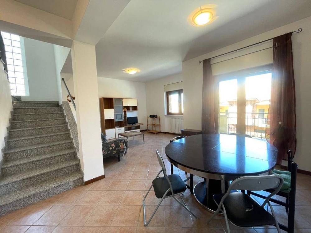 casa indipendente in vendita a L'Aquila in zona Pianola