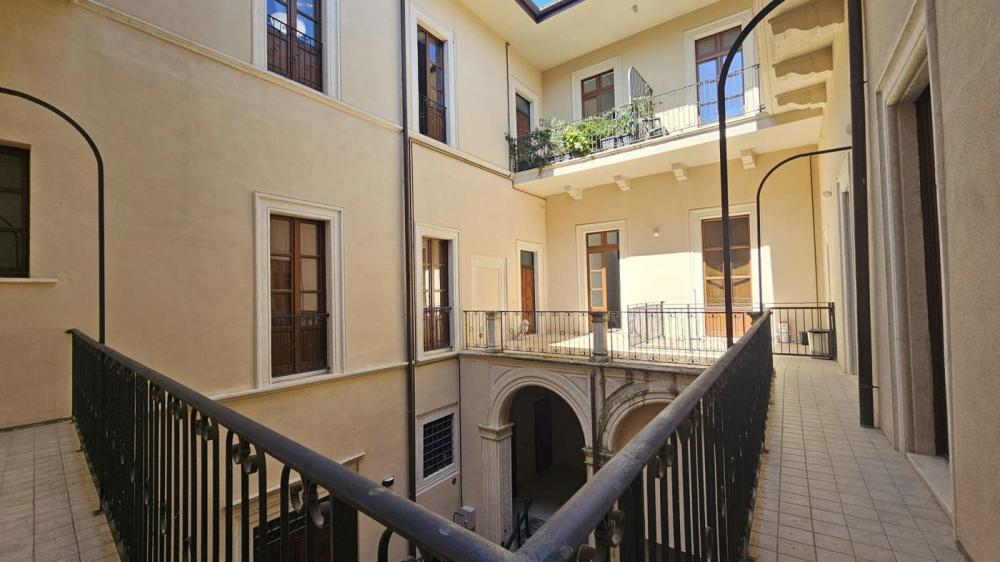 appartamento in vendita a L'Aquila in zona Centro Città