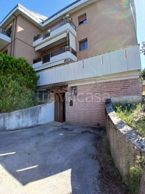 appartamento in vendita a L'Aquila in zona Torrione