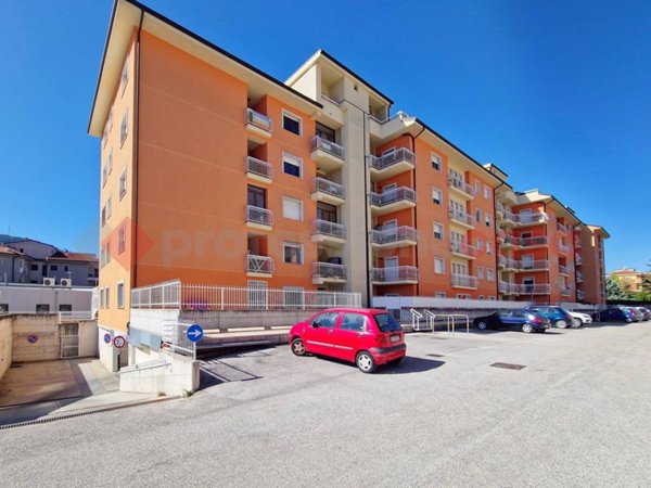 appartamento in vendita a L'Aquila in zona Pettino