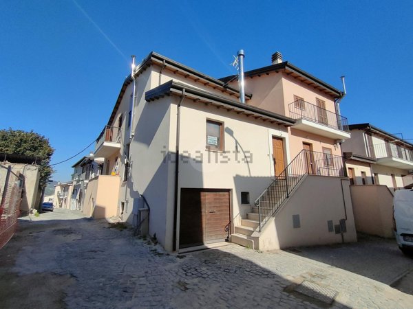 appartamento in vendita a L'Aquila in zona Monticchio/frazione Bagno