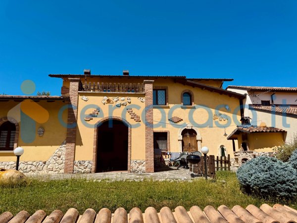 casa indipendente in vendita a L'Aquila in zona Monticchio/frazione Bagno
