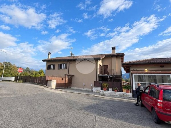 appartamento in vendita a L'Aquila in zona Acquasanta