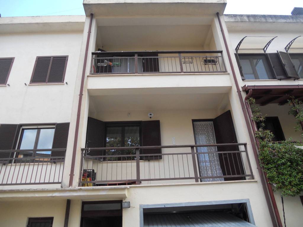 casa indipendente in vendita a Lecce nei Marsi