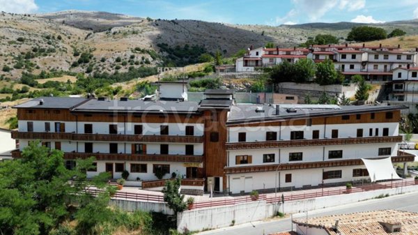 negozio in vendita a Lucoli